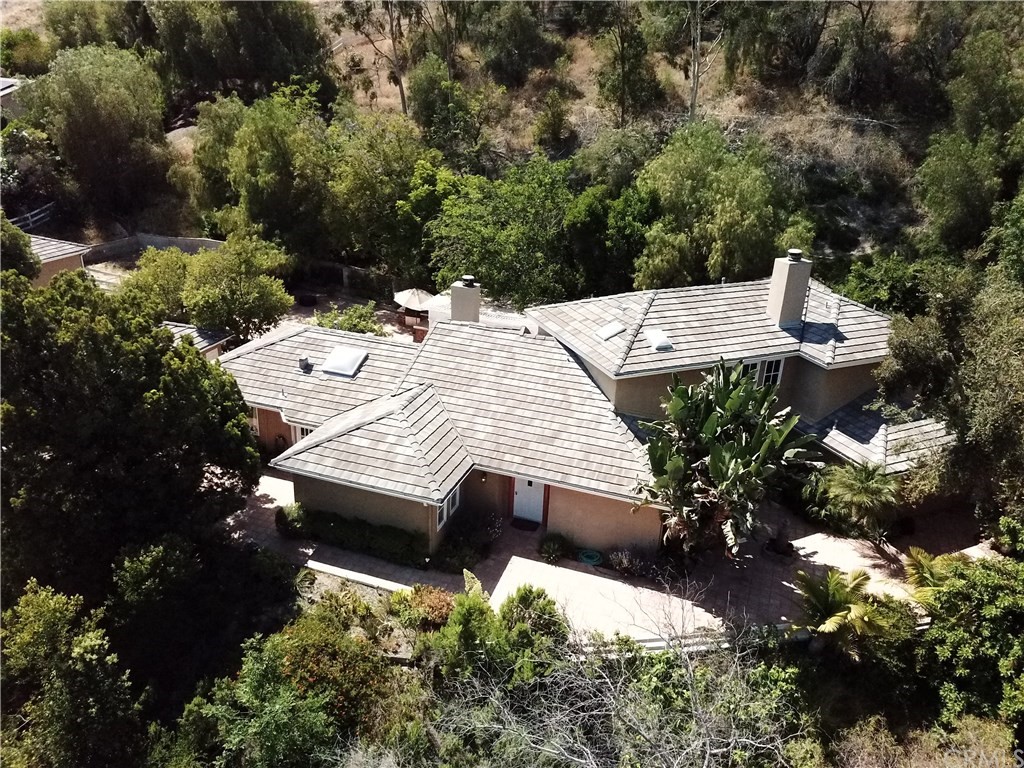 23747 Oakfield Road Hidden Hills, CA 91302 - Photo 28 of 30