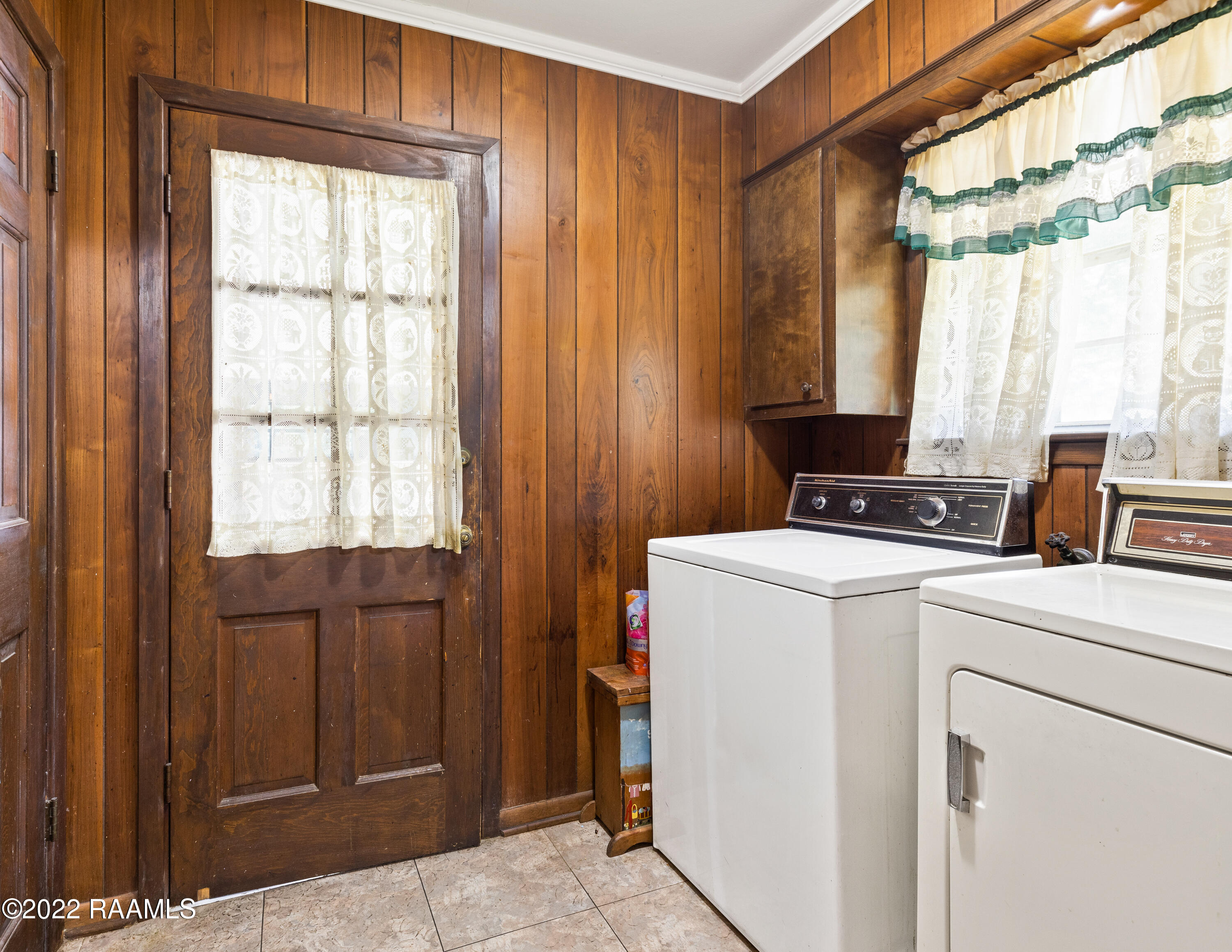 216 Parklane Road Lafayette, LA 70507 - Photo 12 of 40 216 Parklane-10