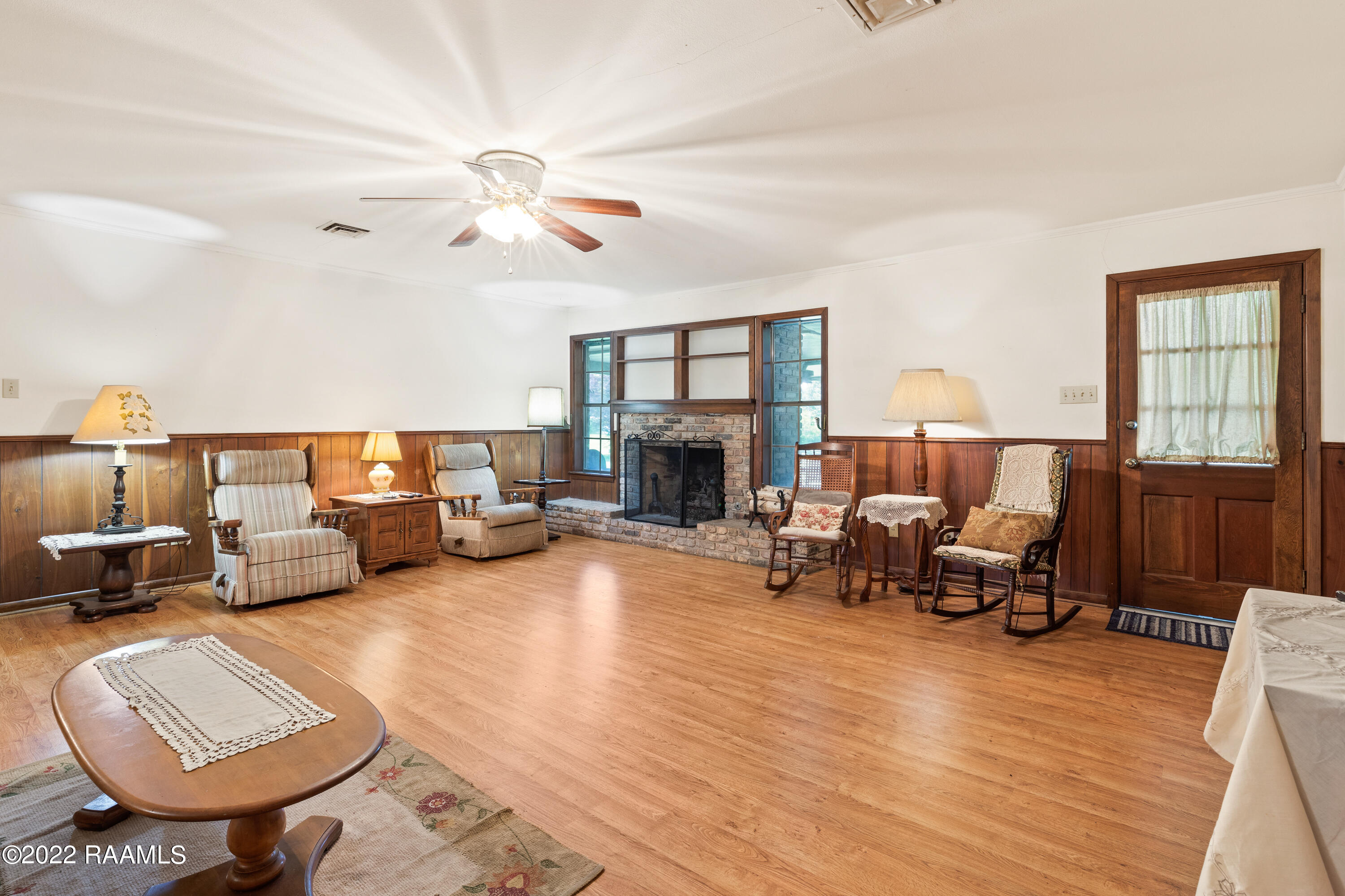 216 Parklane Road Lafayette, LA 70507 - Photo 4 of 40 216 Parklane-2