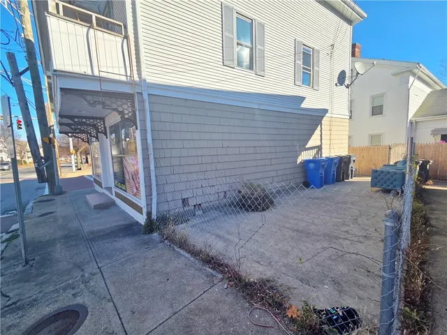 $525,000 | 2 Gansett Avenue, Cranston, RI 02920