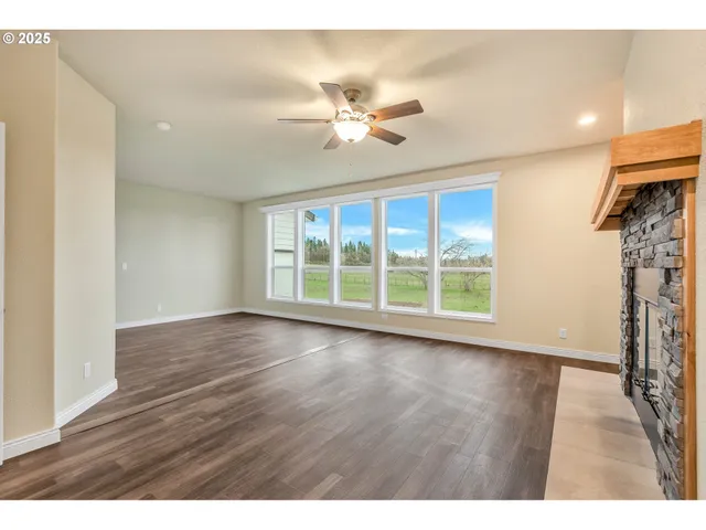 $750,000 | 40104 Stayton Scio Road, Scio, OR 97374