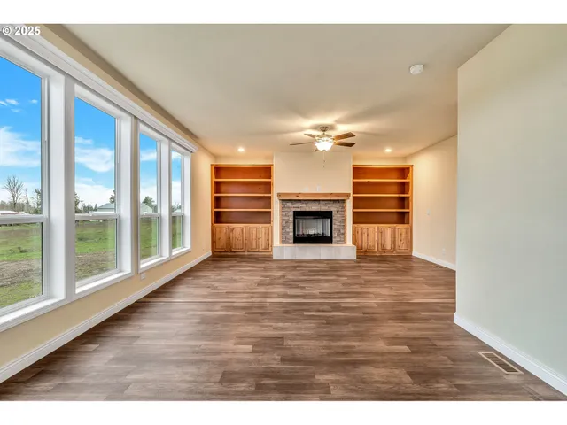 $750,000 | 40104 Stayton Scio Road, Scio, OR 97374