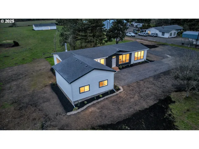 $750,000 | 40104 Stayton Scio Road, Scio, OR 97374