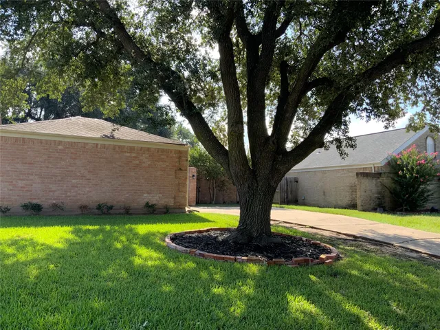 $1,800 | 6218 Crakston Street, Houston, TX 77084