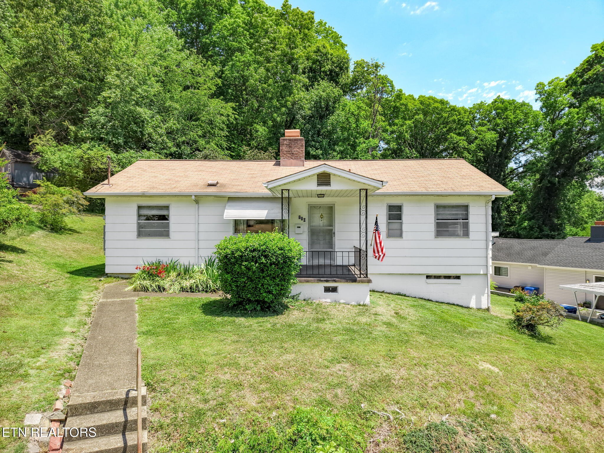 110 Disston Road Oak Ridge, TN 37830 - Photo 4 of 32 Gallery Image 4