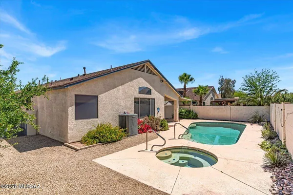 $327,900 | 1311 West Calle Rancho Rio, Tucson, AZ 85714