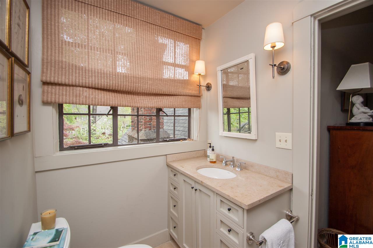 800 Conroy Road South Birmingham, AL 35222 - Photo 24 of 33