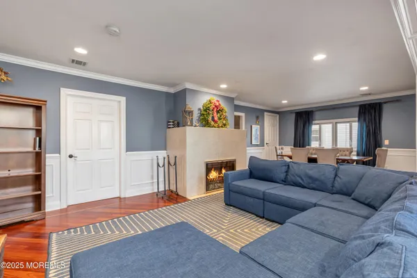 $4,800 | 384 Sairs Avenue, Long Branch, NJ 07740