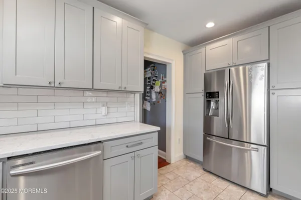 $4,800 | 384 Sairs Avenue, Long Branch, NJ 07740