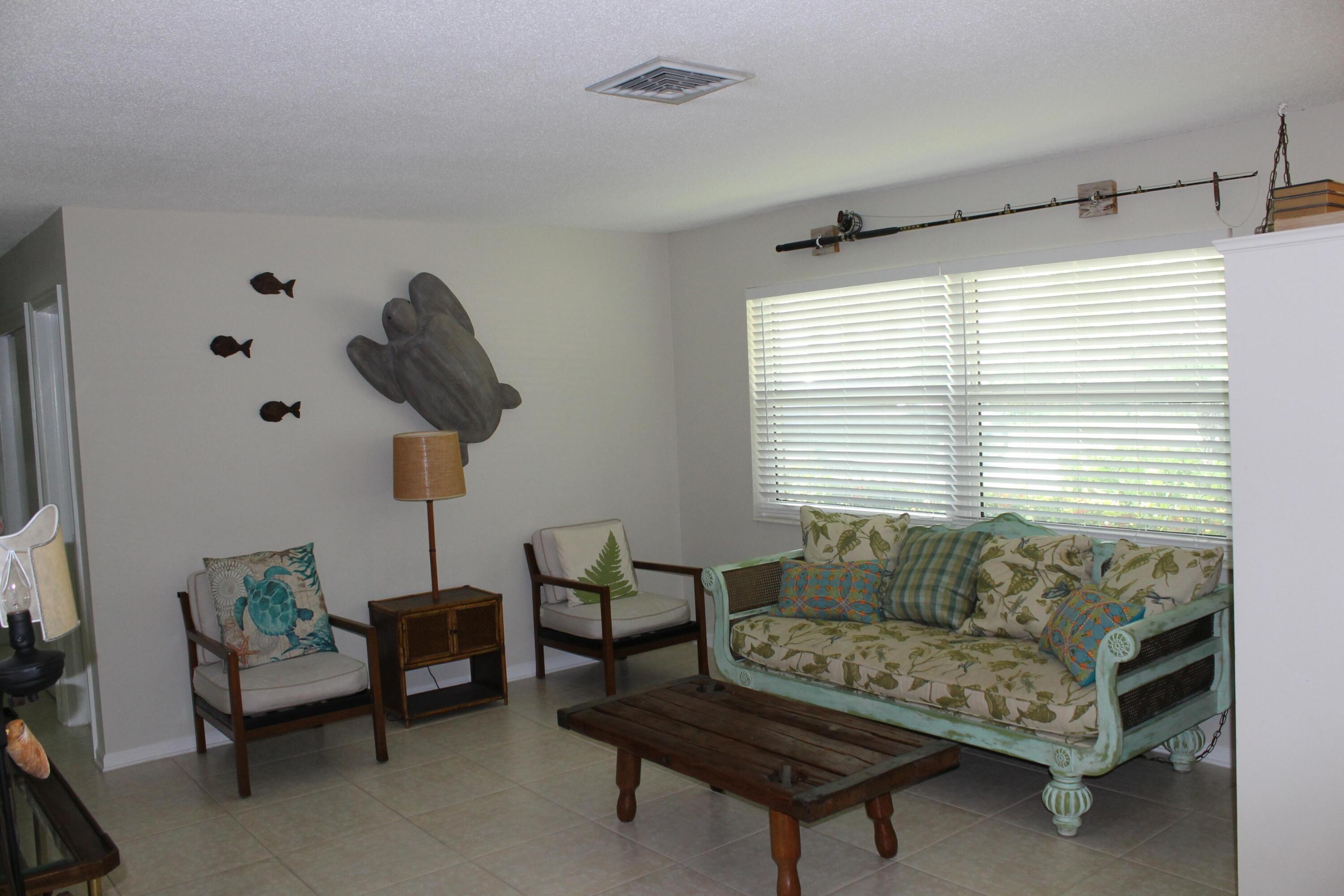307 West Riverside Drive Jupiter, FL 33469 - Photo 21 of 47 image_21
