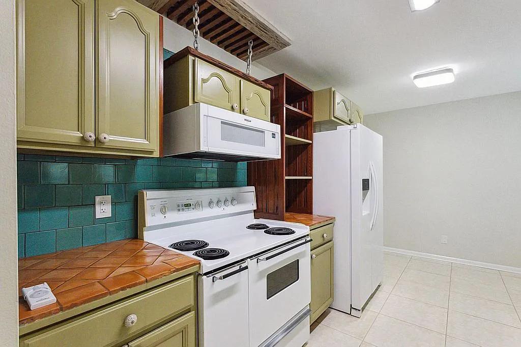 307 West Riverside Drive Jupiter, FL 33469 - Photo 26 of 47 image_26