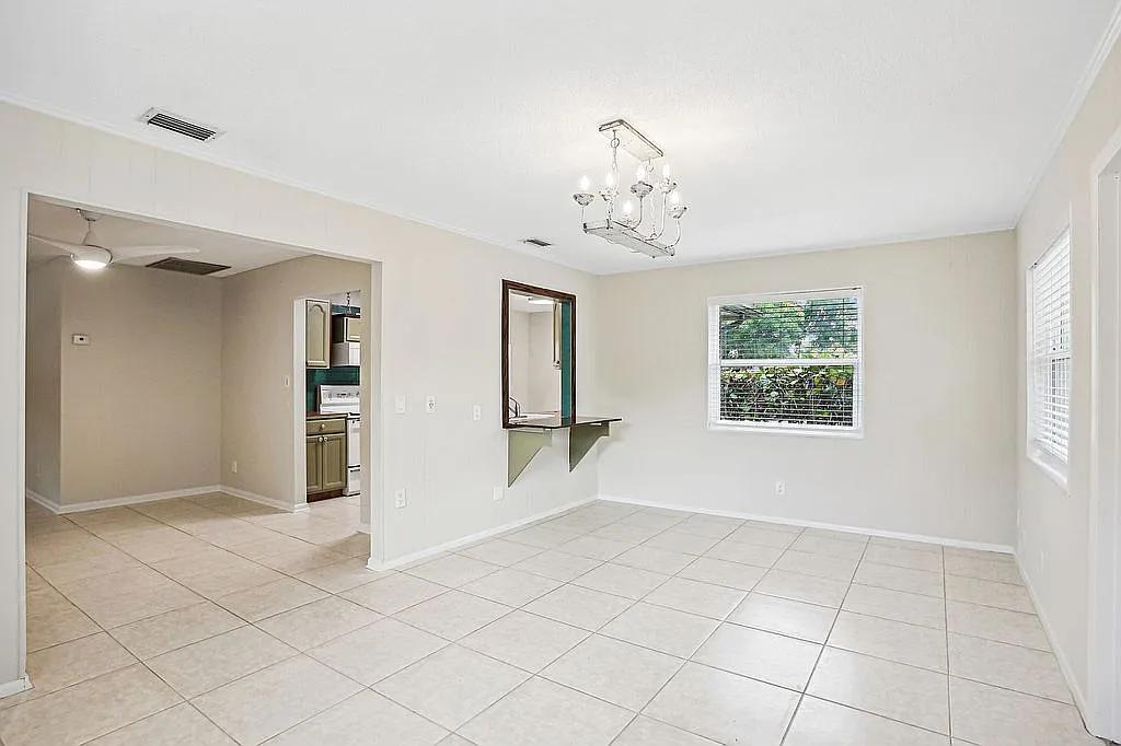 307 West Riverside Drive Jupiter, FL 33469 - Photo 31 of 47 image_31