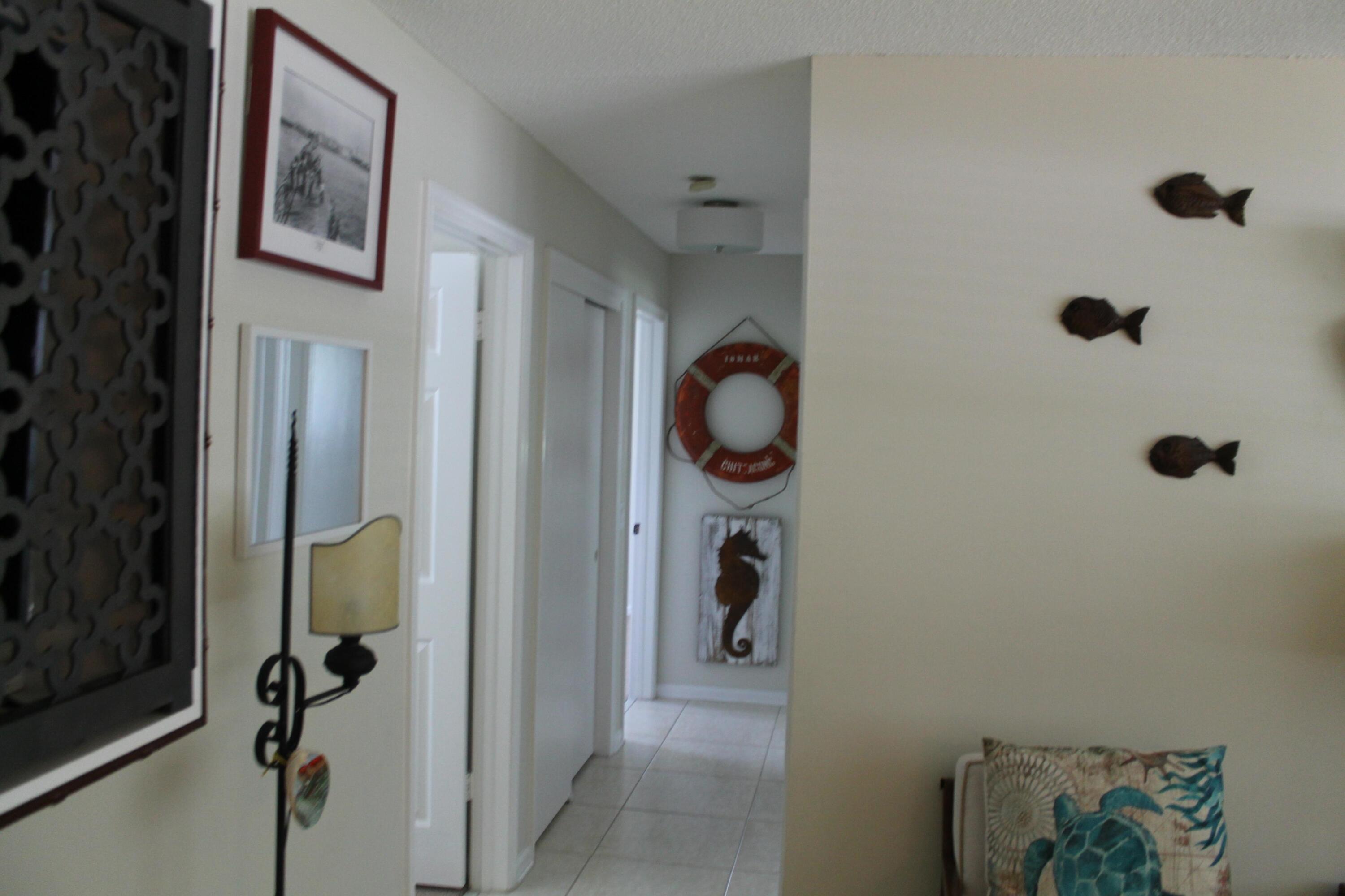 307 West Riverside Drive Jupiter, FL 33469 - Photo 36 of 47 image_36