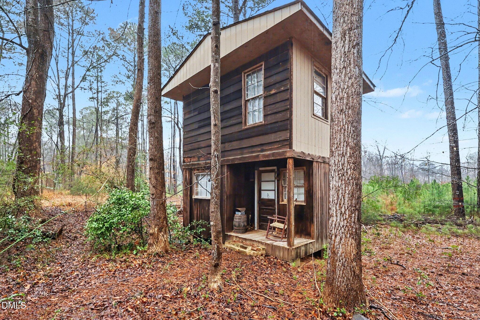 13916 Possum Track Road Raleigh, NC 27614 - Photo 23 of 40 2 Story Retreat Barn