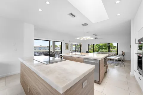 $1,695,000 | 1102 Highland Beach Drive, Unit 2W, Highland Beach, FL 33487