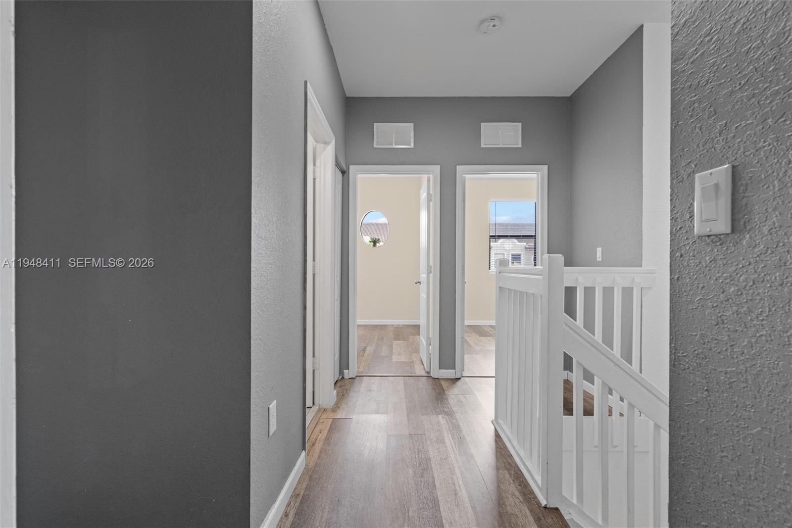 550 Northeast 33rd Terrace Homestead, FL 33033 - Photo 25 of 31 a view of a hallway