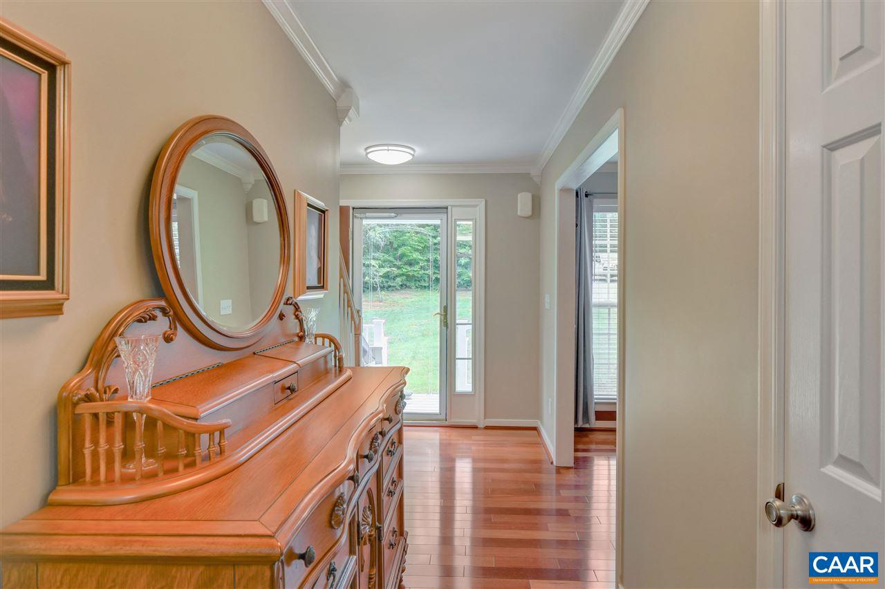 324 Roni Lane Louisa, VA 23093 - Photo 13 of 43 Gallery Image 13