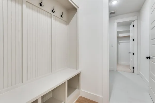 $999,950 | 99 Kay Lane, Westworth Village, TX 76114