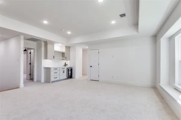 $999,950 | 99 Kay Lane, Westworth Village, TX 76114