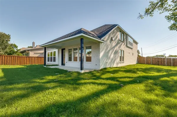 $999,950 | 99 Kay Lane, Westworth Village, TX 76114