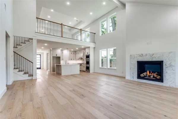 $999,950 | 99 Kay Lane, Westworth Village, TX 76114