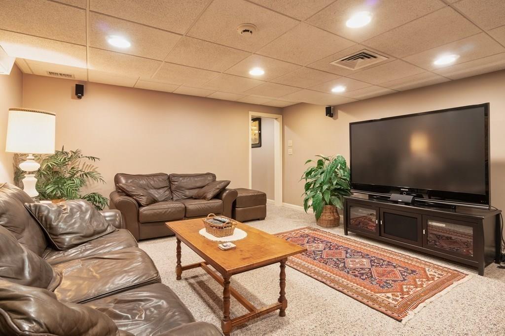 40 Bogastow Brook Road Sherborn, MA 01770 - Photo 21 of 27 Gallery Image 21