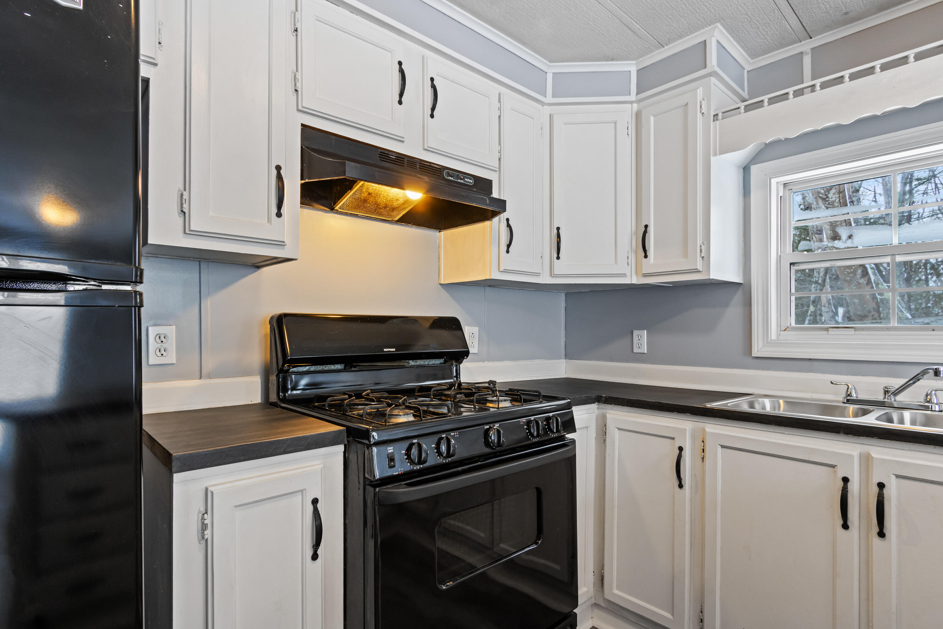 575 Main Road Westport Island, ME 04578 - Photo 18 of 42 20260127AL-71017