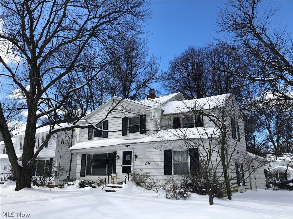 1334 Brainard Road Lyndhurst, OH 44124 - Photo 2 of 21