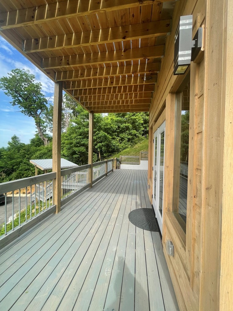 1005 Village Loop Road Gatlinburg, TN 37738 - Photo 28 of 56 Gallery Image 28