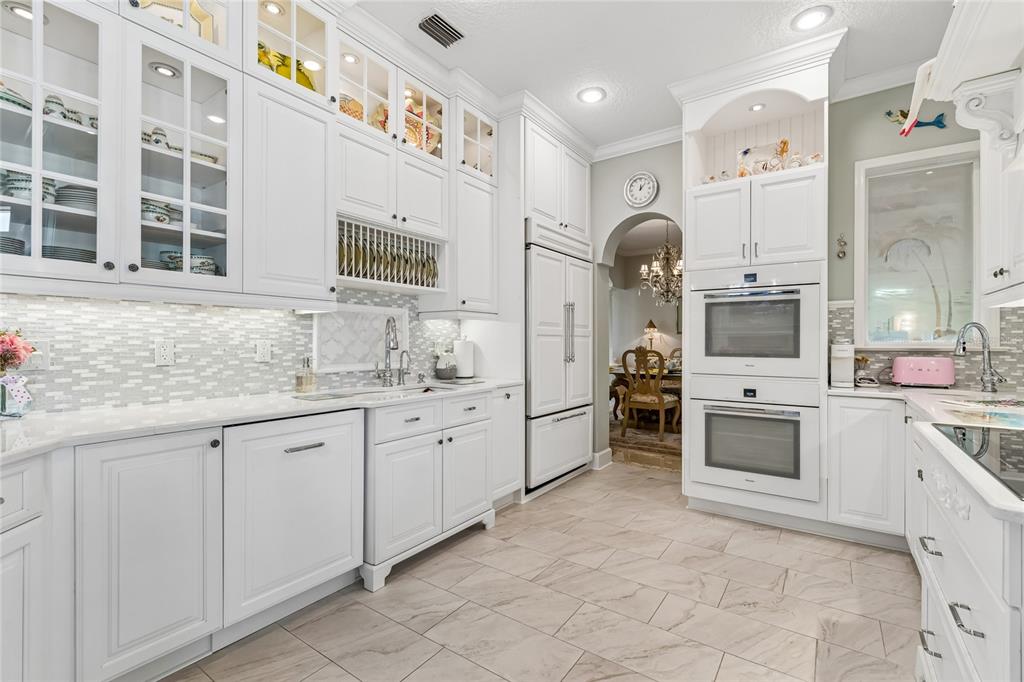 5851 Cachette De Riviera Court New Port Richey, FL 34655 - Photo 17 of 83