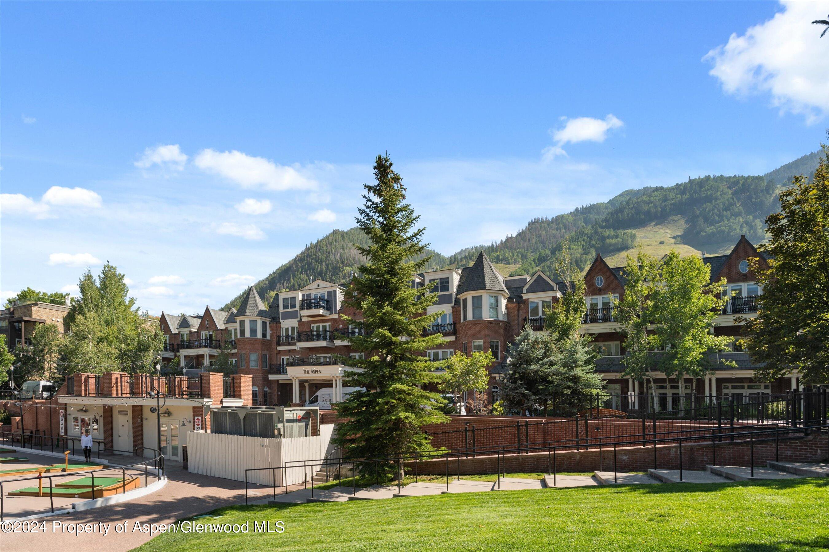 400 East Dean Street, Unit 9AB Aspen, CO 81611 - Photo 26 of 31 Aspen Mountain Residences