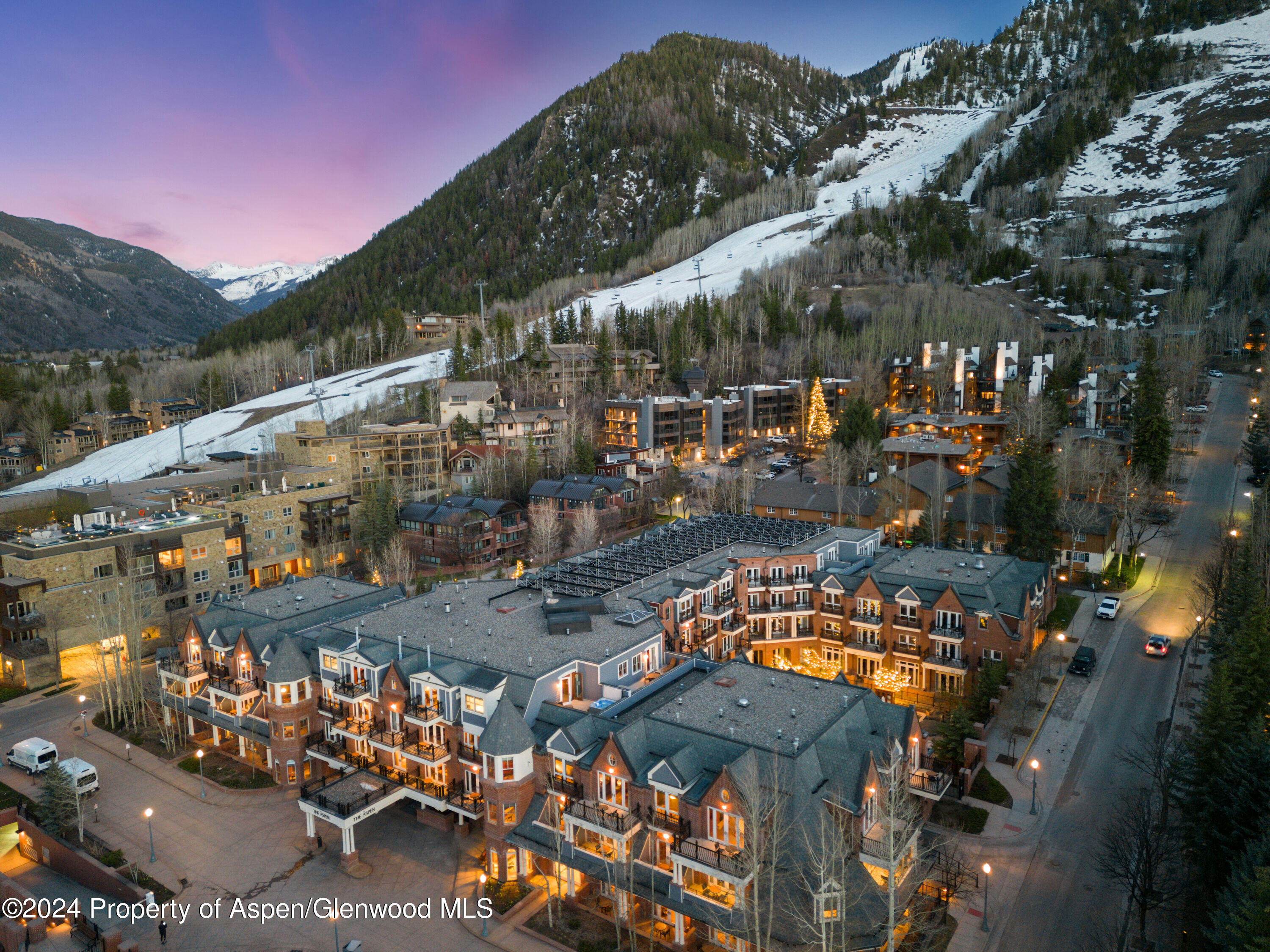 400 East Dean Street, Unit 9AB Aspen, CO 81611 - Photo 29 of 31 Aspen Mountain Residences