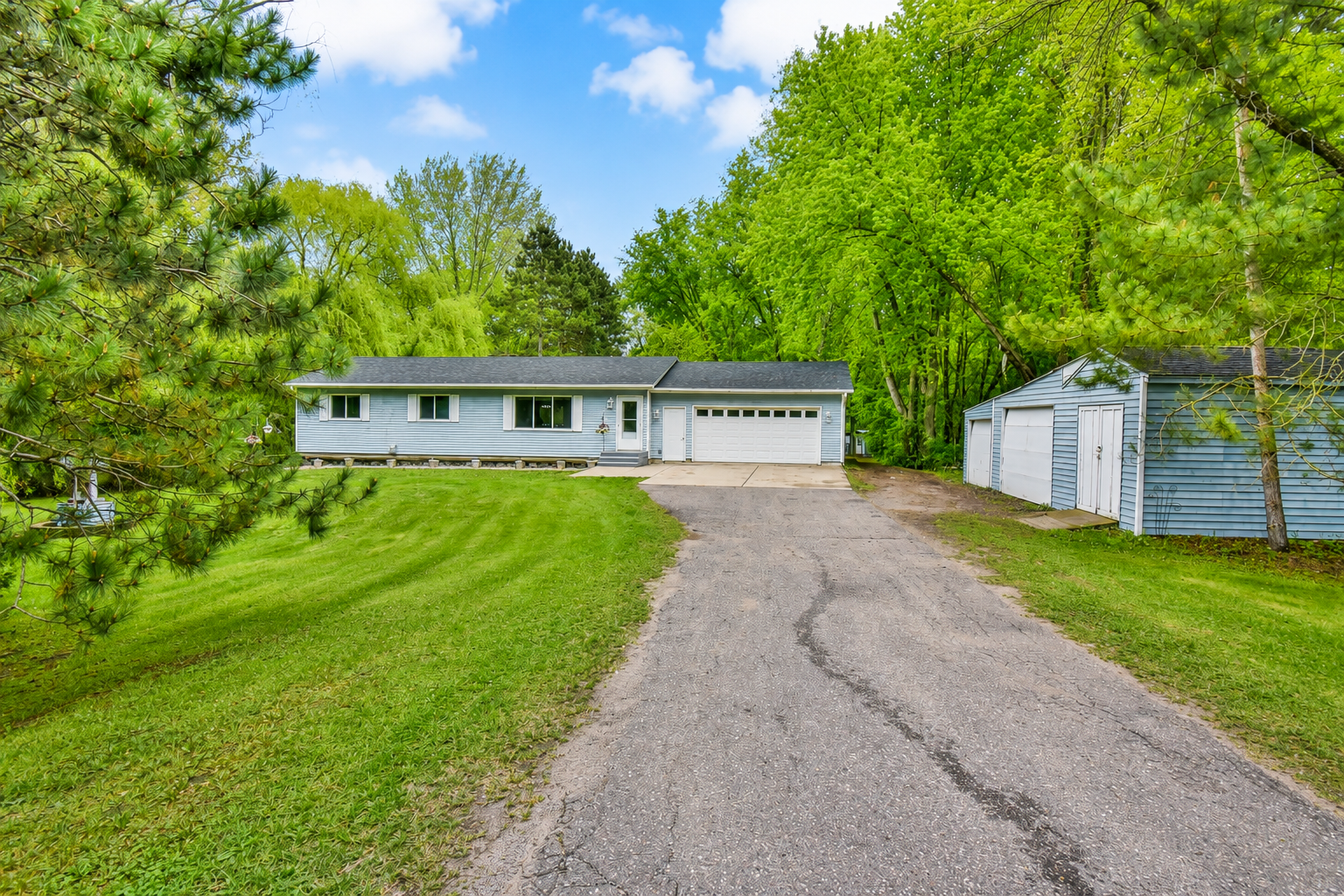 2404 76th Street Princeton, MN 55371 - Photo 2 of 36