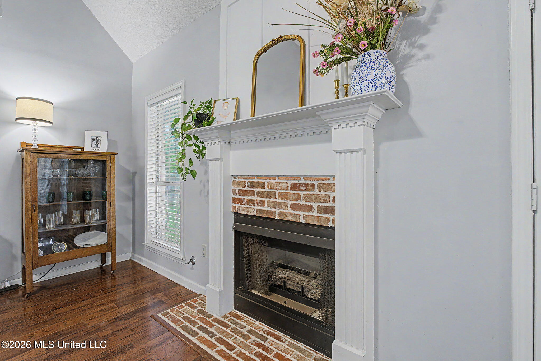 5947 White Ridge Circle West Olive Branch, MS 38654 - Photo 13 of 48 12-web-or-mls-5947 Whit4 Ridge-12