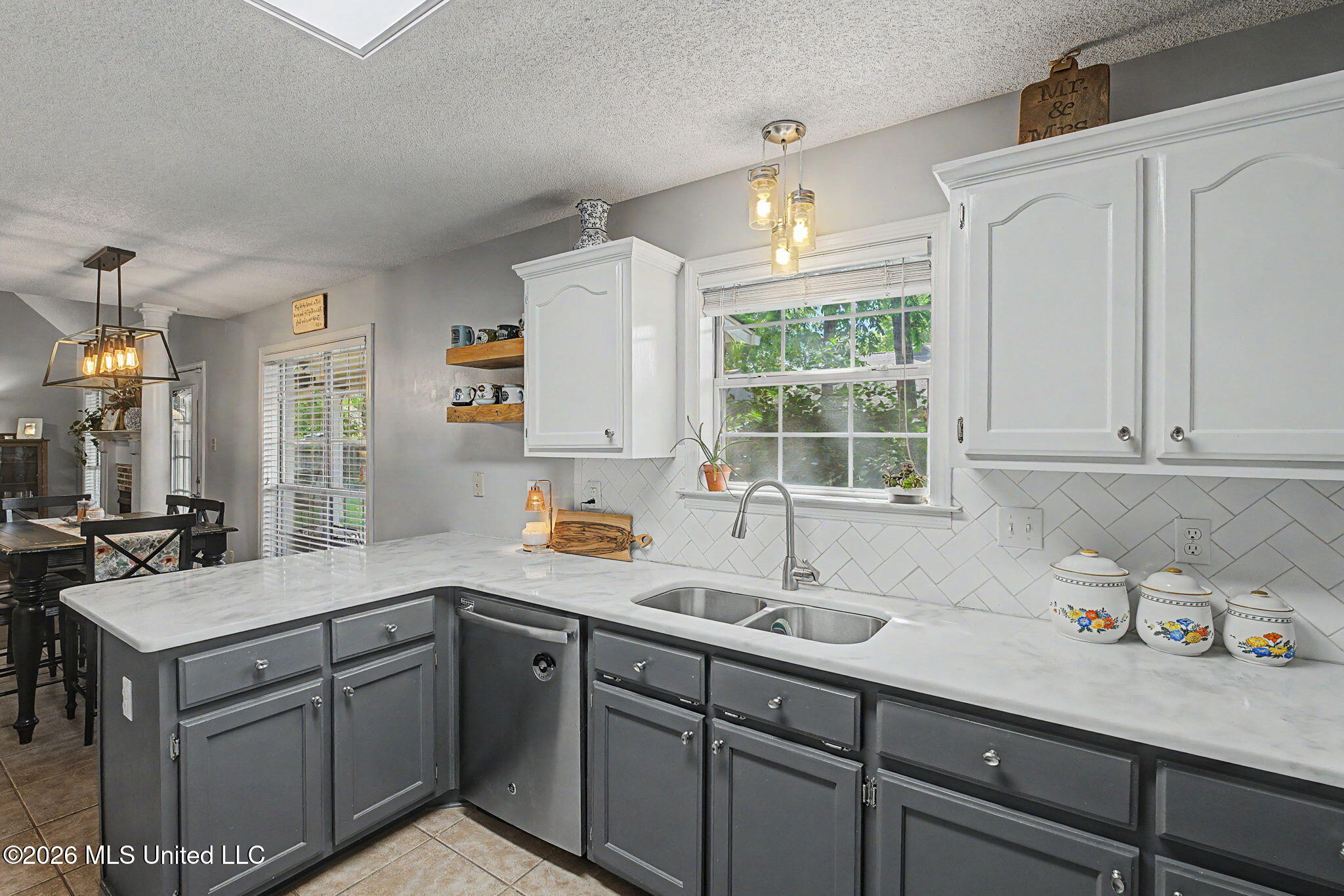 5947 White Ridge Circle West Olive Branch, MS 38654 - Photo 18 of 48 17-web-or-mls-5947 Whit4 Ridge-17