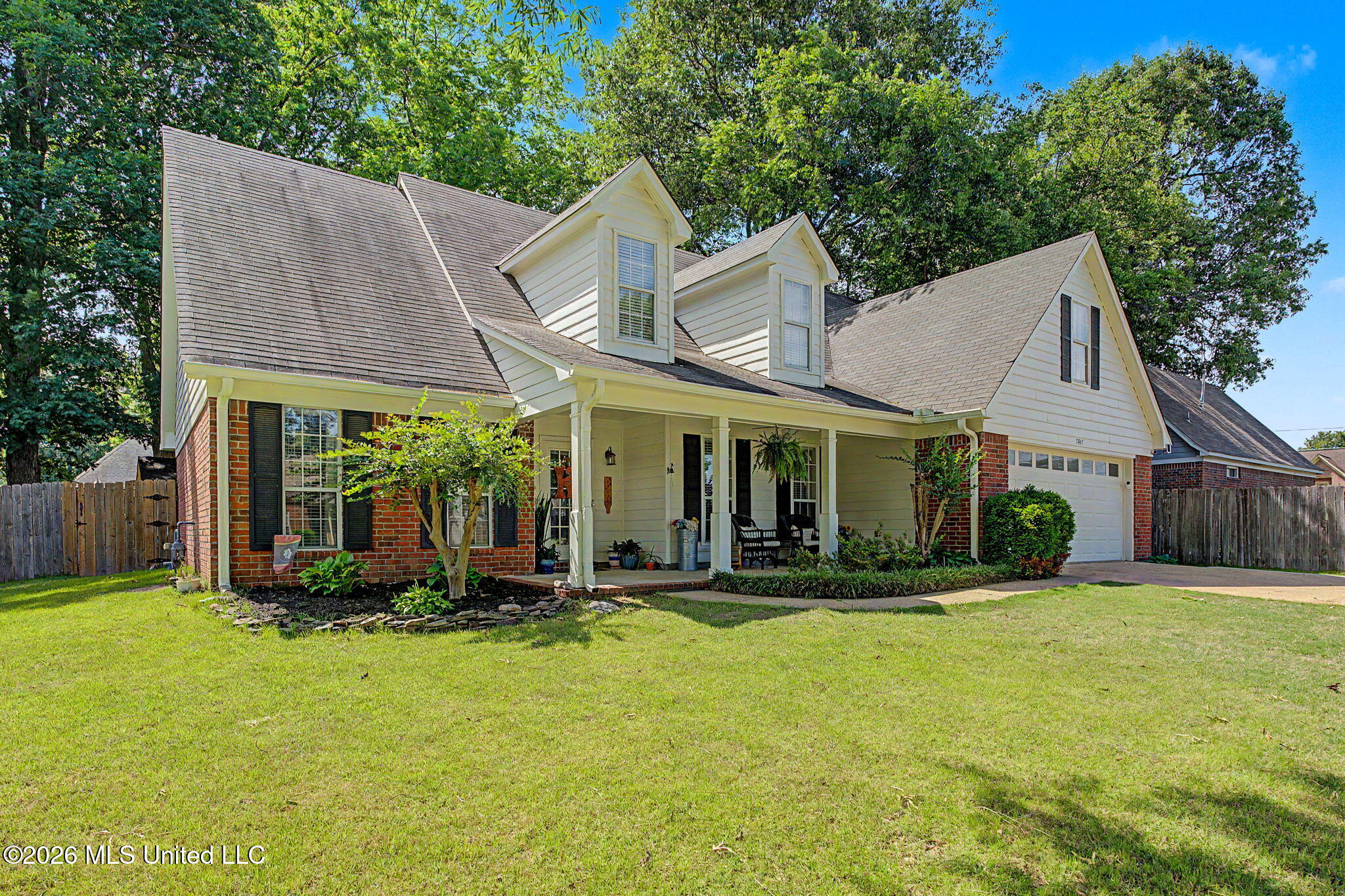 5947 White Ridge Circle West Olive Branch, MS 38654 - Photo 3 of 48 2-web-or-mls-5947 Whit4 Ridge-2