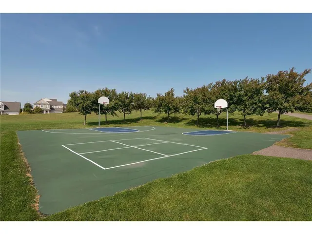 $359,900 | 13750 54th Avenue North, Unit 106, Plymouth, MN 55446