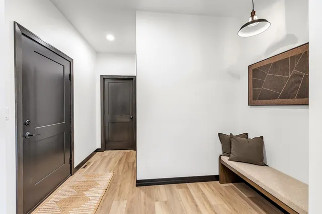 $639,900 | 3629 West Hank Avenue, De Pere, WI 54115