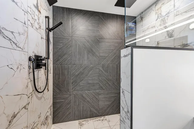 $639,900 | 3629 West Hank Avenue, De Pere, WI 54115