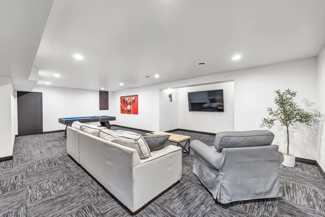 $649,900 | 3629 West Hank Avenue, De Pere, WI 54115