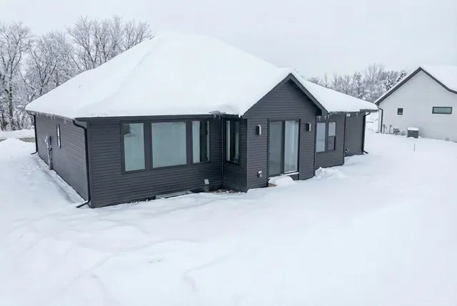 $639,900 | 3629 West Hank Avenue, De Pere, WI 54115