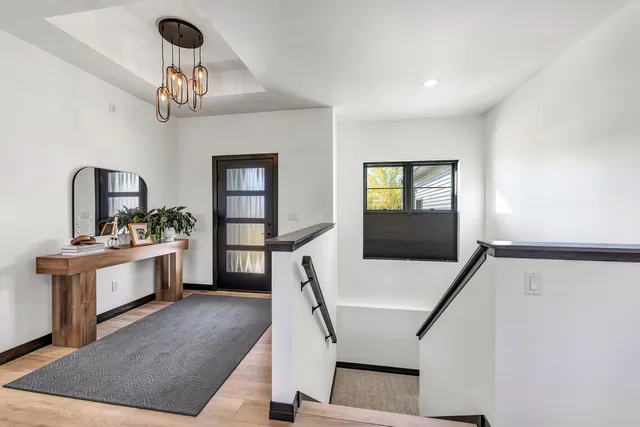 $639,900 | 3629 West Hank Avenue, De Pere, WI 54115