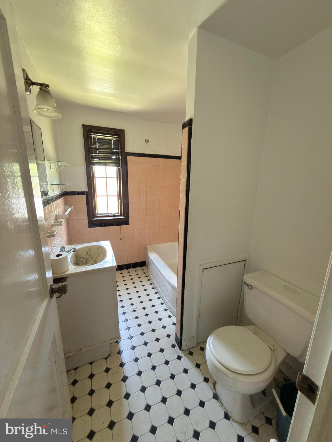 103 West Garrison Road Brookhaven, PA 19015 - Photo 22 of 28