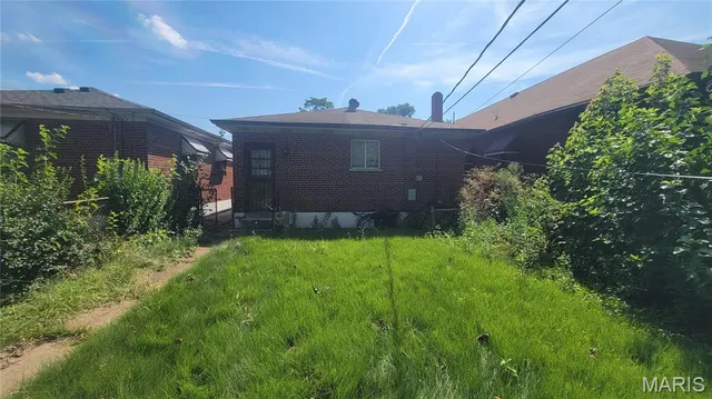 $35,000 | 4607 Lee Avenue, St. Louis, MO 63115