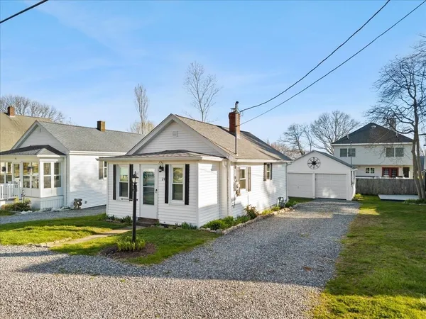$449,900 | 24 Harvard Street, Fairhaven, MA 02719