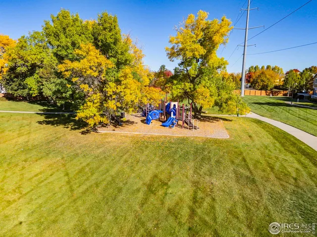 $395,000 | 805 Summer Hawk Drive, Unit L69, Longmont, CO 80504