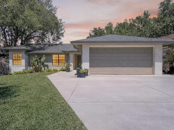 $359,999 | 603 Chautauqua Drive, Mount Dora, FL 32757