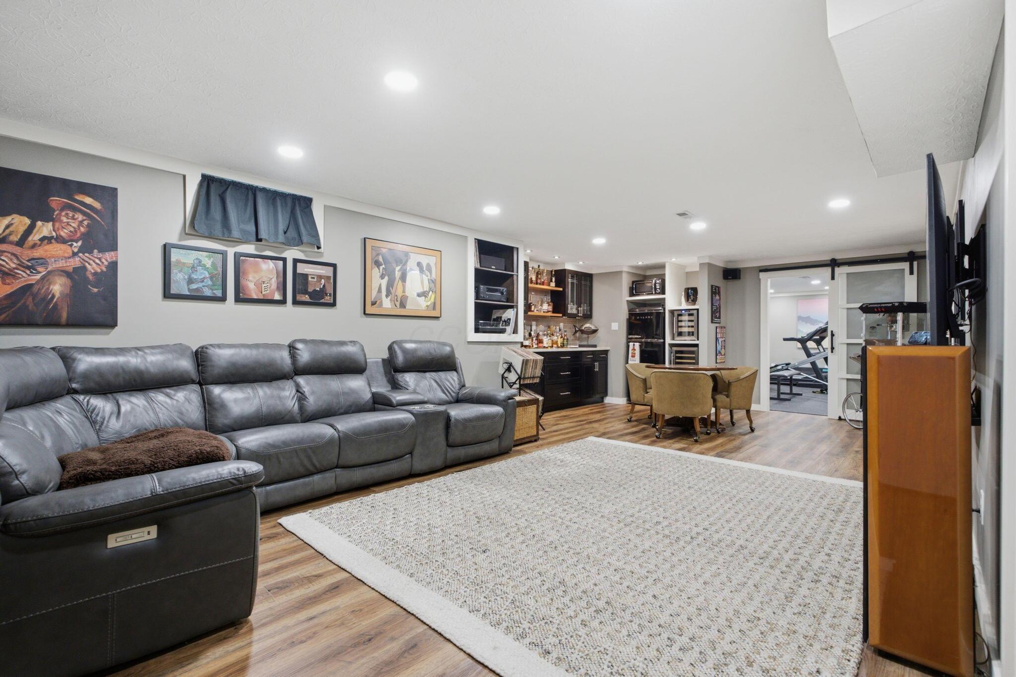 7232 Lee Road Westerville, OH 43081 - Photo 70 of 122 Newly Renovated Lower Level