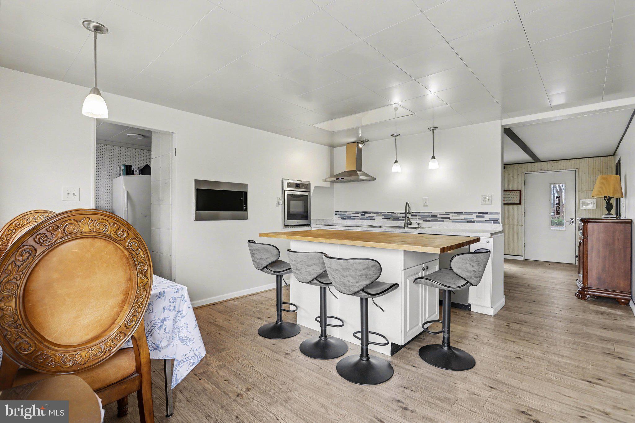 180 Barlow Road Gettysburg, PA 17325 - Photo 9 of 34