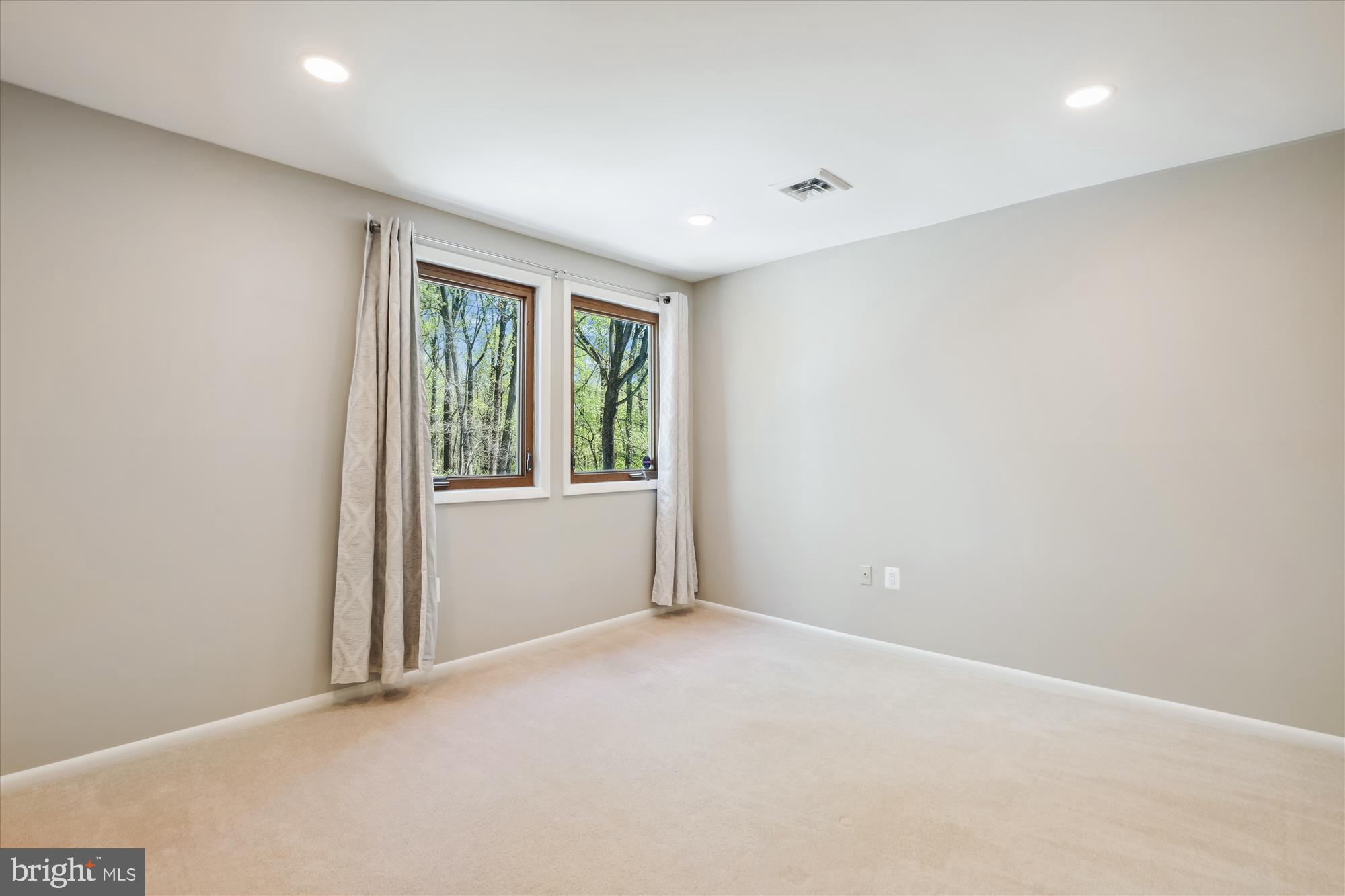 11805 Blue Spruce Road Reston, VA 20191 - Photo 26 of 48 Bedroom 2. Yes, it is THAT big!